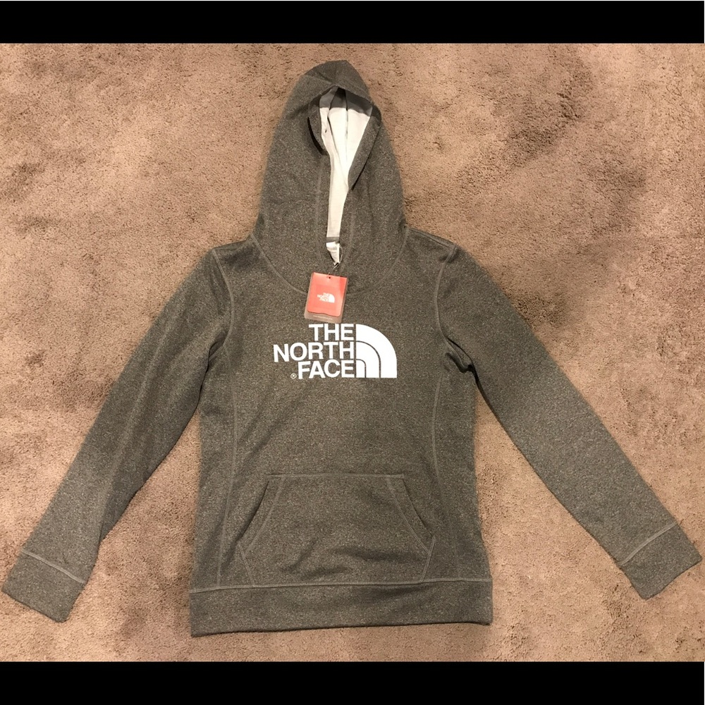 The North Face Pullover Sweatshirt Performance